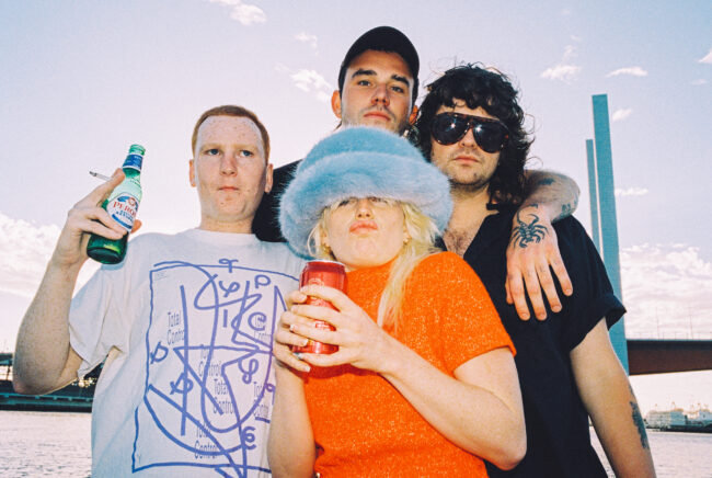 Amyl and the Sniffers Amyl and the Sniffers
